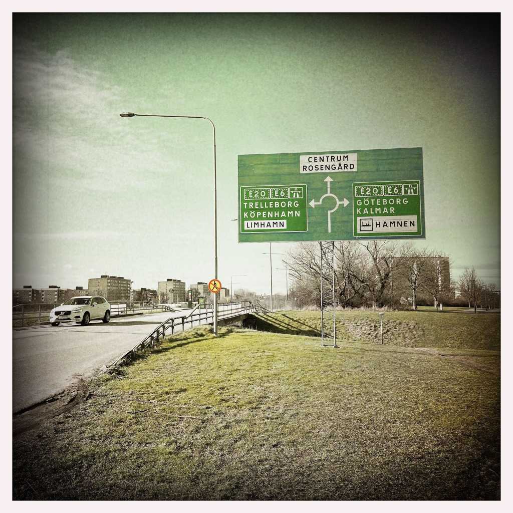 Vänster, höger eller rakt fram?