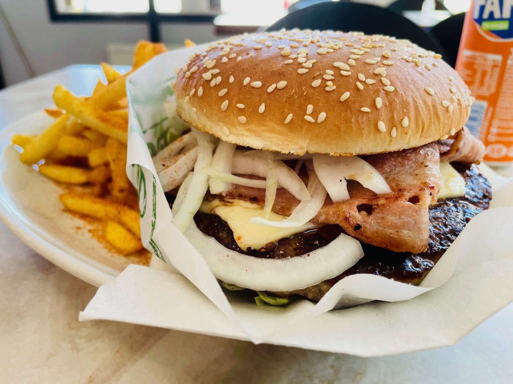 Baconburgare hos Micos