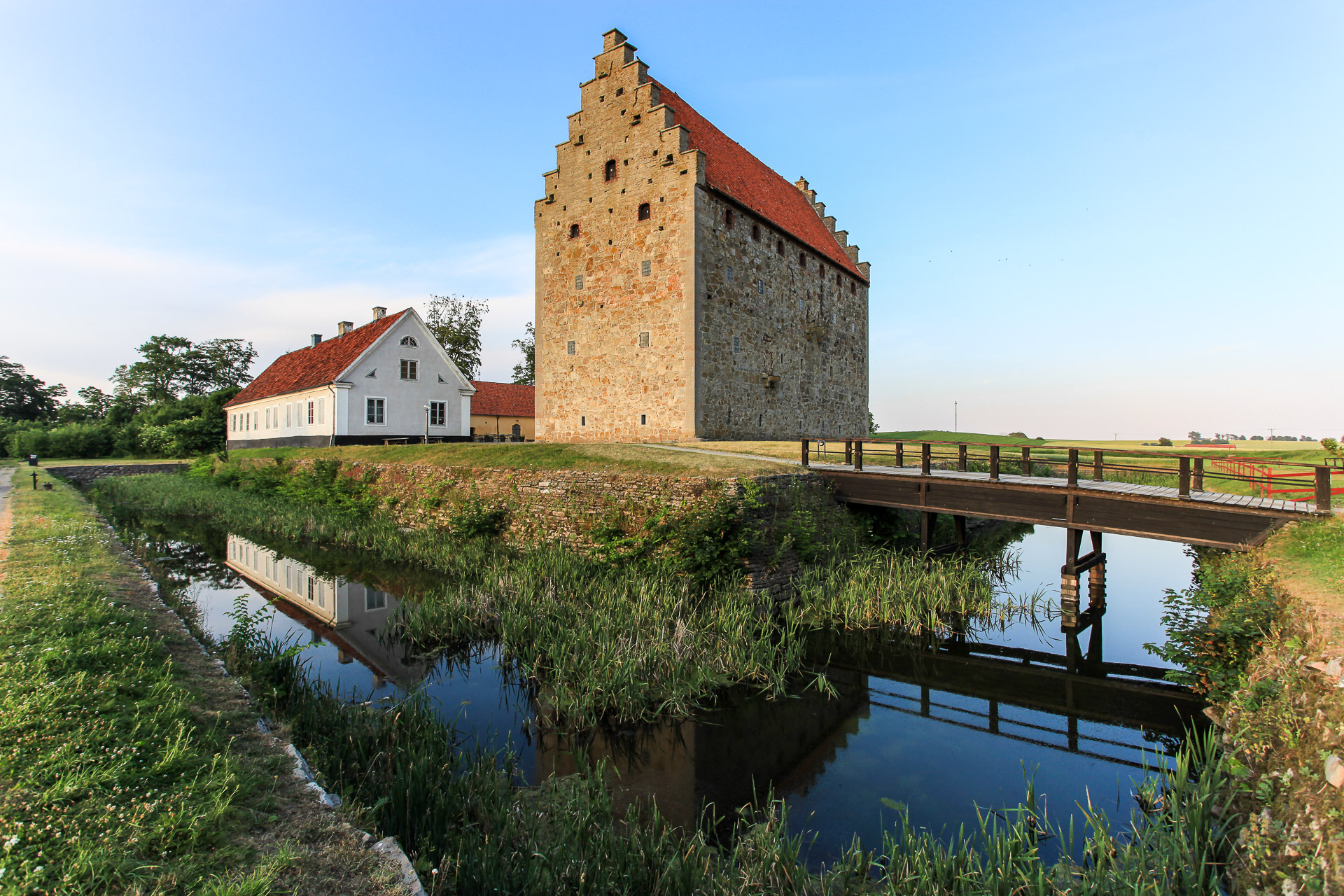 Upptäck Glimmingehus: En Medeltida Borg med Dramatisk Historia